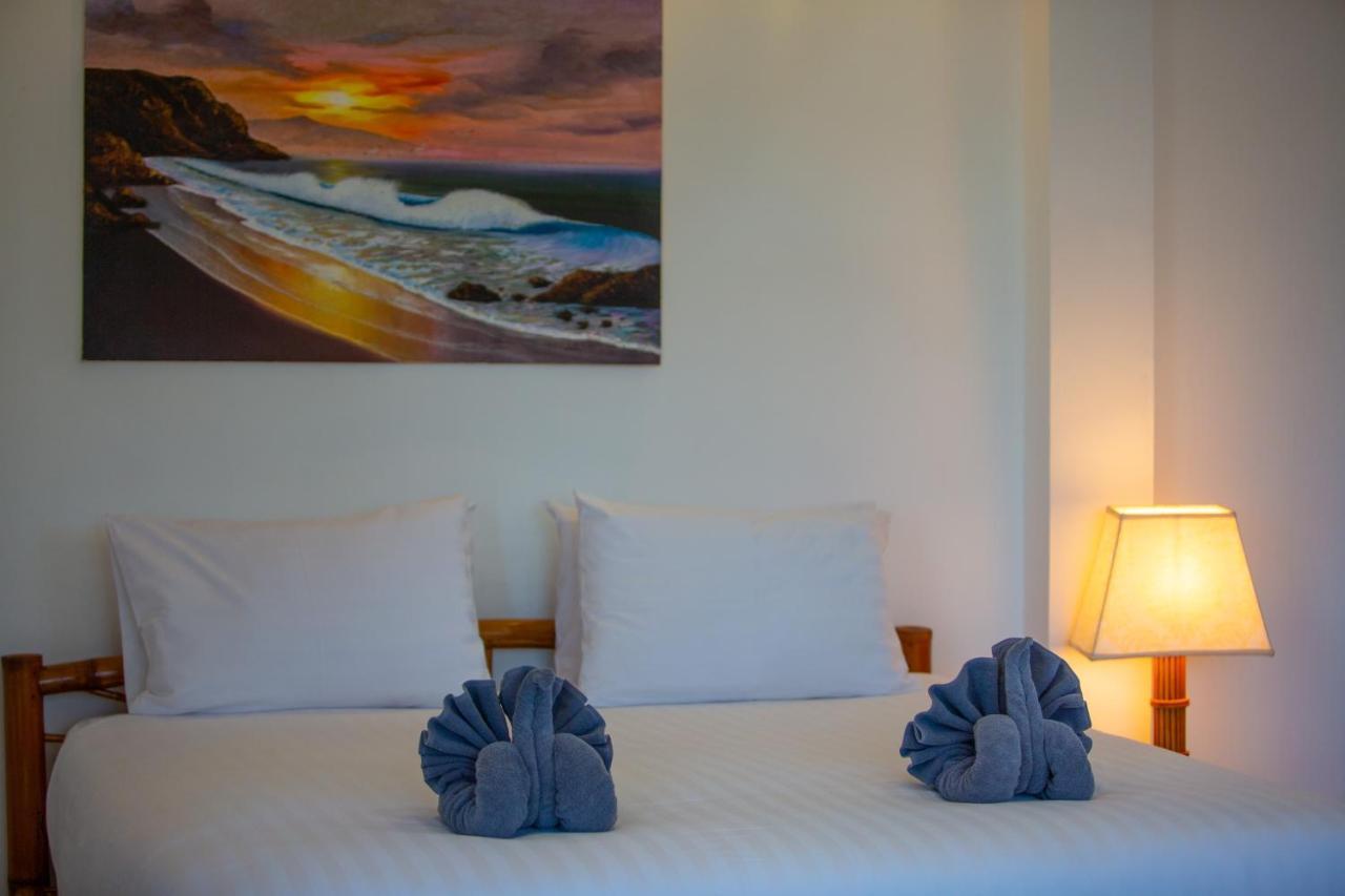Brodie Rawai Resort Nai Harn 외부 사진